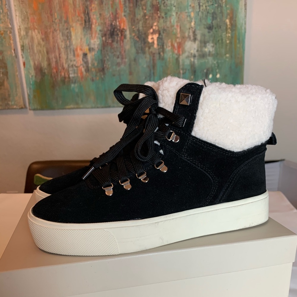 NEW Marc Fisher Daire Faux Fur Sneakers size 8